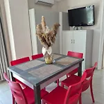 Apartament Guest - Sea Breeze Apartments-sea View