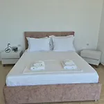 Guest - Sea Breeze Apartments-sea View Apartament *