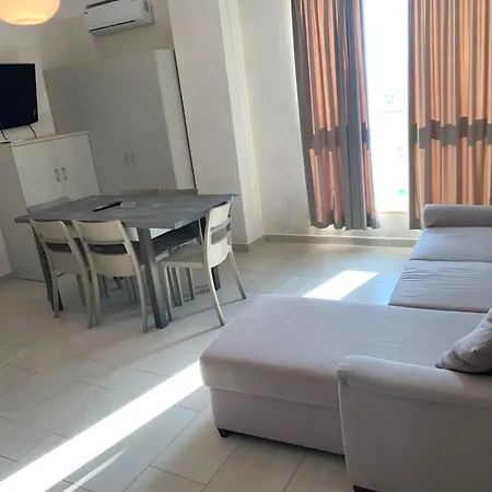 Guest - Sea Breeze Apartments-sea View Saranda