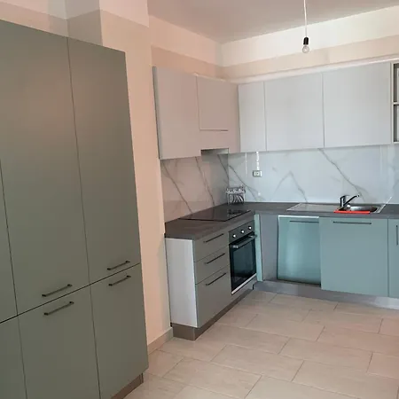 Guest - Sea Breeze Apartments-sea View