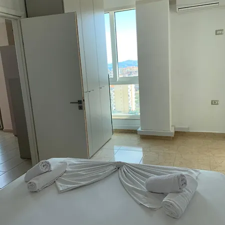 Guest - Sea Breeze Apartments-sea View Апартаменты Саранда