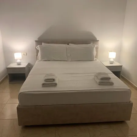 Guest - Sea Breeze Apartman Saranda