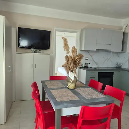 Guest - Sea Breeze Apartments-sea View 公寓 *