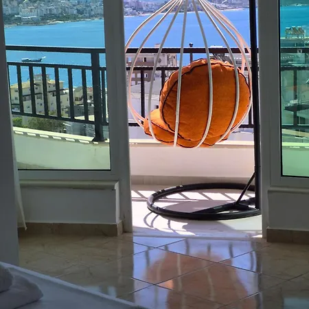 Guest - Sea Breeze Apartments-sea View