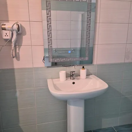 Guest - Sea Breeze Apartments-sea View