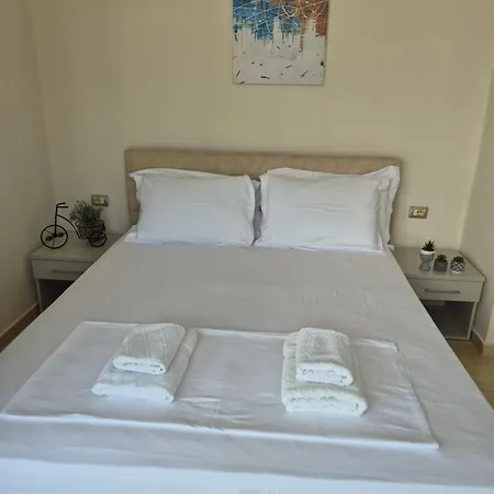 Апартаменты Guest - Sea Breeze Apartments-sea View