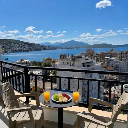 Guest - Sea Breeze Apartments-sea View Апартаменты *