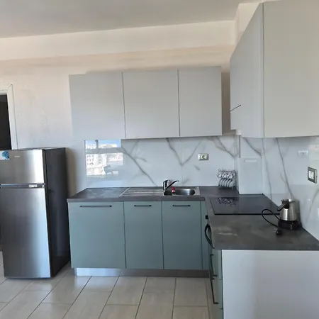 Guest - Sea Breeze Apartments-sea View * Саранда