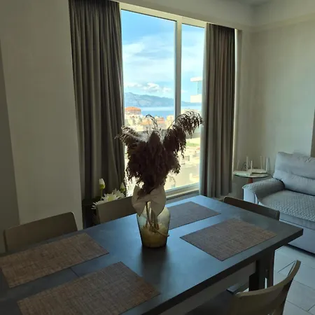 Guest - Sea Breeze Apartments-sea View Apartament *