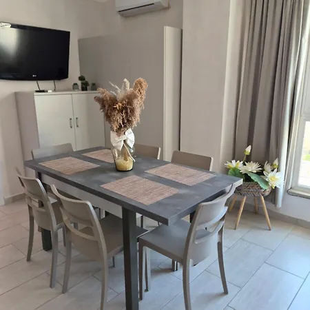 Guest - Sea Breeze Apartments-sea View 公寓 Sarandë