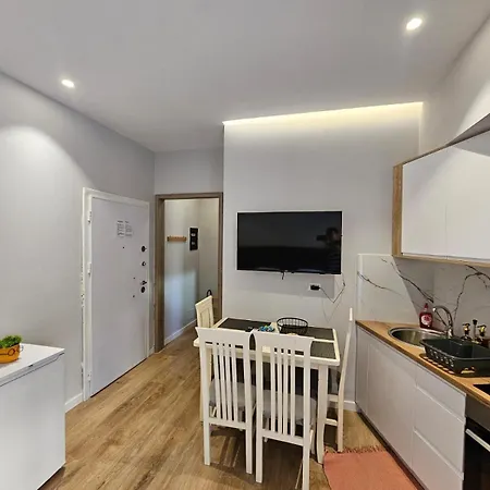 Guest - Sea Breeze Apartments-sea View 公寓 *