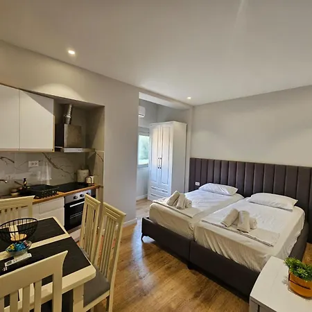 Guest - Sea Breeze Apartments-sea View شقة *