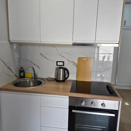 Guest - Sea Breeze Apartments-sea View *