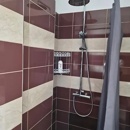 Guest - Sea Breeze Apartments-sea View *